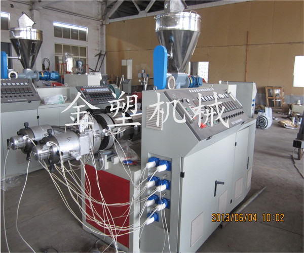 PVC穿線管生產線